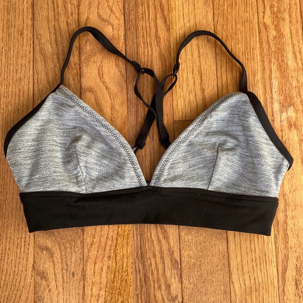 Lorna Jane sports bra